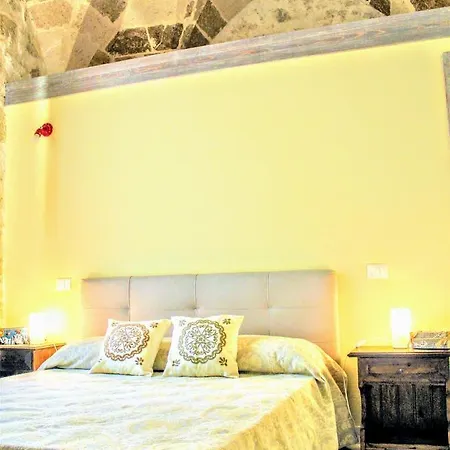 Dimora Vico Dei Nohi Bed & Breakfast