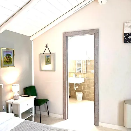 Bed and Breakfast Dimora Vico Dei Nohi