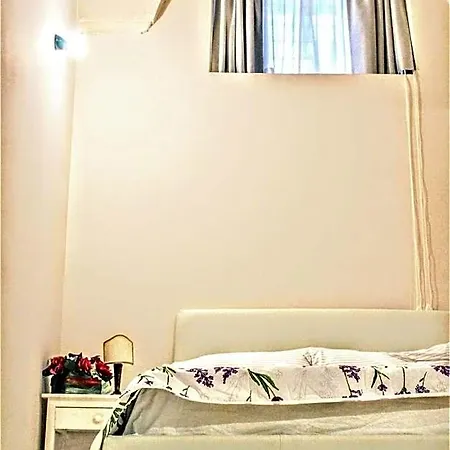 Dimora Vico Dei Nohi 3* レッチェ