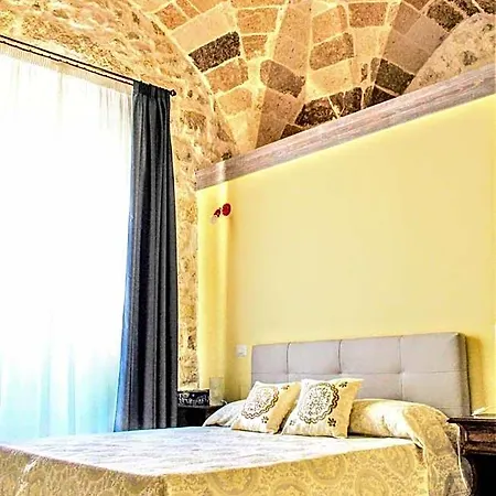 Oda ve Kahvaltı Dimora Vico Dei Nohi Lecce