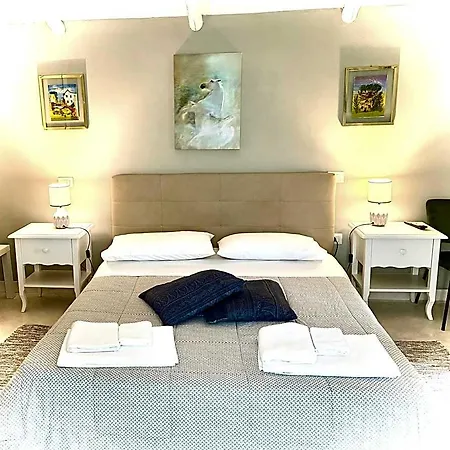 Dimora Vico Dei Nohi 3* レッチェ